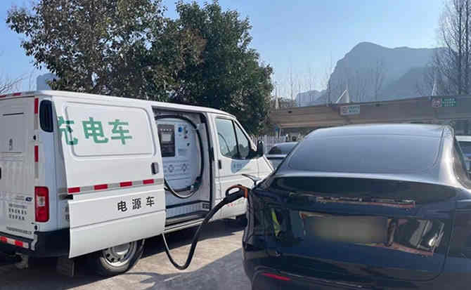 建湖汽车搭电