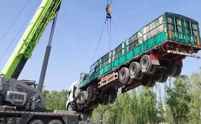 建湖道路脱困救援案例